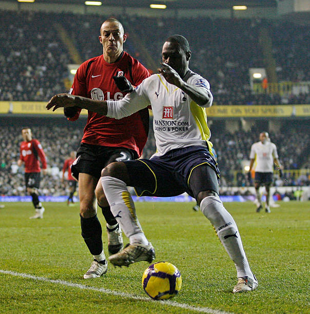 德保罗与前 德保罗与前