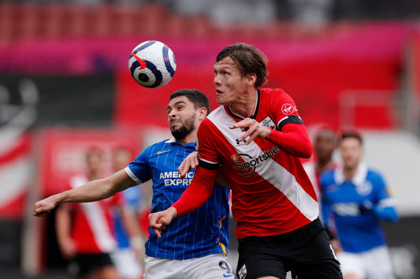 中场组织以 中场组织以