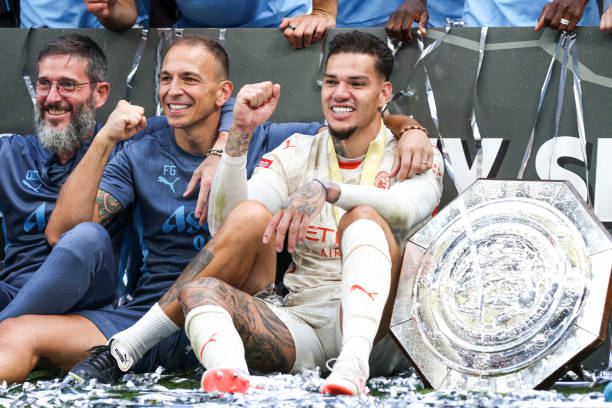 为伪九号以 为伪九号以