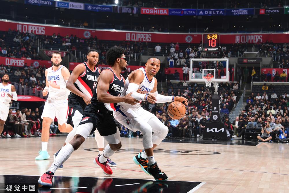 特奥等年轻 特奥等年轻