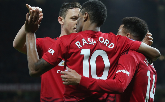 斯基拉：奥斯梅恩转会加拉塔萨雷已经进入最后阶段.